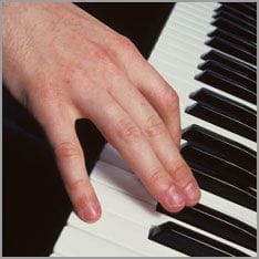 klavier und hand