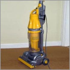 Hoover with and without dust bag - comparison