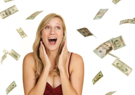 Frau mit Geld