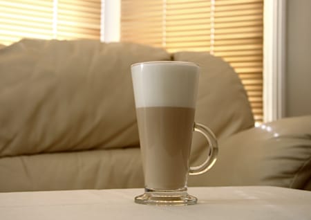 Glas mit Kaffee
