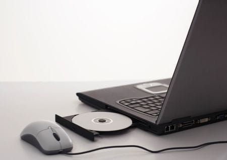 Laptop und Maus