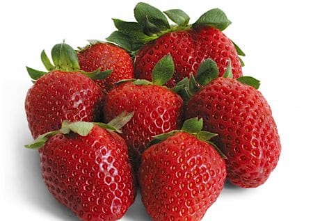 frische Erdbeeren und Xylitol