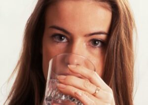 Beauty: look younger naturally.