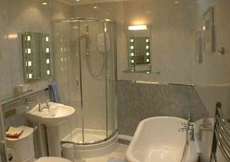 Limescale stains in the shower
