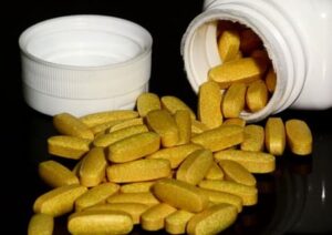 Vitamine gegen Akne