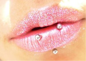 Lippenpiercing