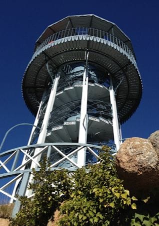 Aussichtsturm in Ciudad Ducal Aussichtsturm in Ciudad Ducal