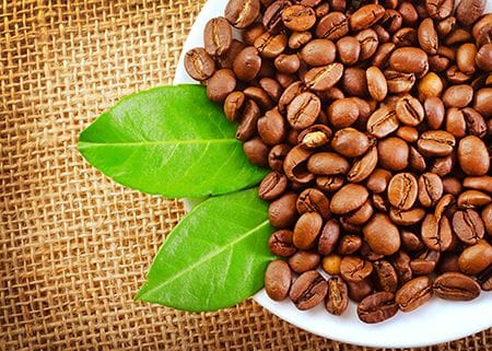 geröstete Kaffeebohnen Kaffeebohnen herkömmlich geröstet