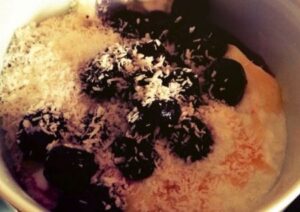 Muesli with berries